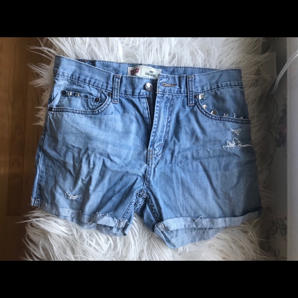 High Waisted Levi’s Jean Shorts
